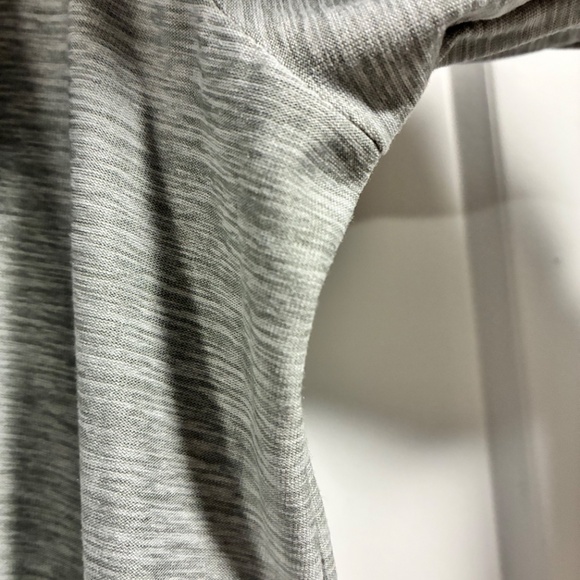 ACX athletic asymmetrical top - medium - Picture 5 of 8